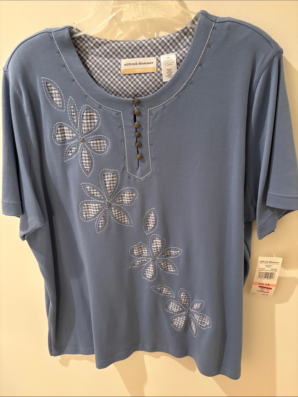 Alfred Dunner Blue Floral Appliqué Short Sleeve Tee